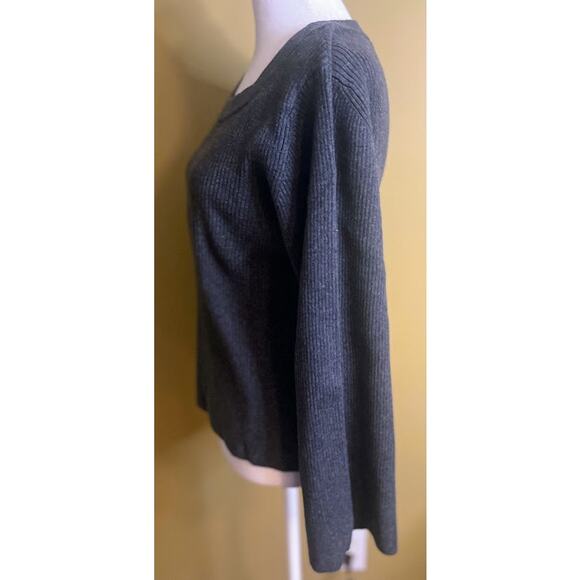 Splendid Charcoal Gray Rumi Rib Knit Sweater Size Large NWT - Picture 3 of 5